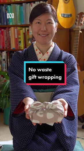Doing any last-minute gift wrapping? Try furoshiki, which is a traditional Japanese patterned cloth used to wrap gifts 🎁 #GiftWrapping #Christmas #Christmas2022