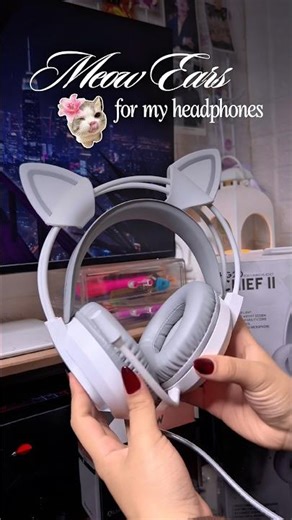 Nobody told me cat ears would look THIS good #aesthetic #setup