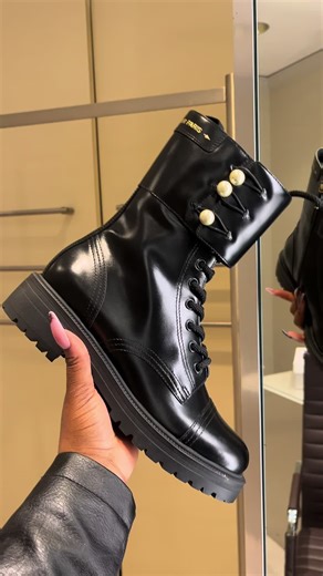 Dior D-Strike Combat Boot Sz.37 Originally : $1950 Now : $750 #dior #niyahatsaks #diorboots #saksfifthavenue
