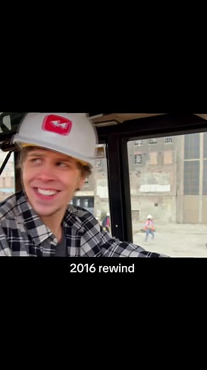 Nostalgic Reflections on 2016: A Year to Remember