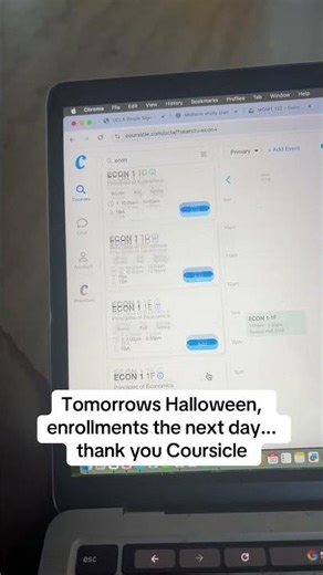 Getting my schedule so so organized with Coursicle! #fyp #coursicle #studytok #enrollment #schedule