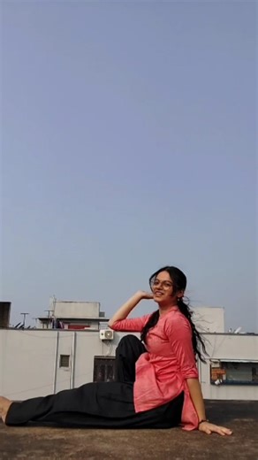 ♡Vanitha♡ on Instagram: "Exhausted because of the wind🙂 . . ( Chikiri chikiri song, peddi movie song, telugu song ,telugu dance reels, telugu reels, telugu song reels, telugu girl, dance practice, explore page, foryou page, fyp, viral reels, viral dance reels) #chikirichikiri❤️‍🔥 #peddimovie #telugugirl #telugudancereels #telugusongreels"