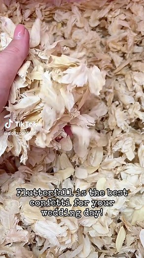 Biodegradable Wedding Confetti - Flutterfall for Eco-Friendly Weddings