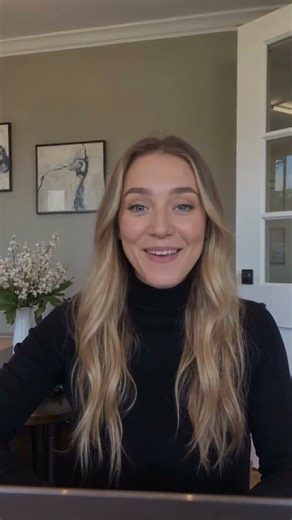 How to Dress in Gothic Style