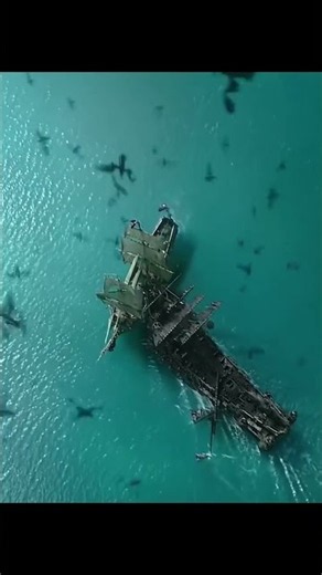 Pirates of the Caribbean: Dead Men Tell No Tales (2017) | Salazar's Ghost Ship Strikes 🌊🚢🔥