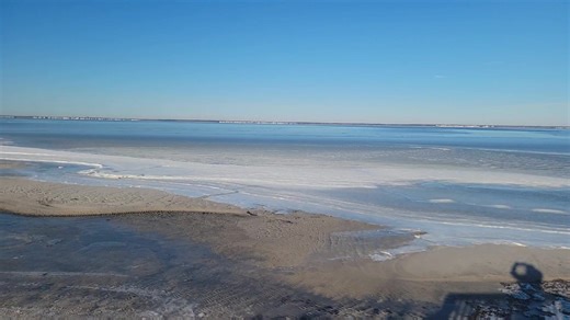 Good morning from IBSP... Wednesday, January 21st. Air temp: 31 degrees Water temp: 39 degrees Winds: S 5 m.p.h. High tide: 8:57 a.m. Low tide: 3:34 p.m. Tices Shoal/Barnegat Bay | Island Beach State Park
