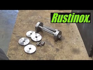 Let's make dumbbells.