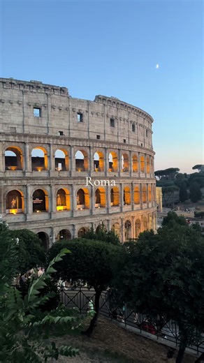 Rome map in bio 🇮🇹 Includes: • 5 day itinerary • Major landmarks & must-see sights • Local restaurants & cafés • Hidden gems • Secret viewpoint #rome #italy #colosseum #itinerary #pantheon