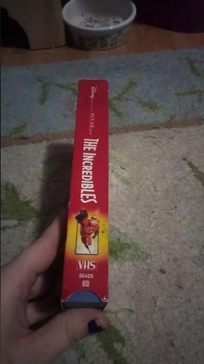 The Incredibles 2005 VHS overview