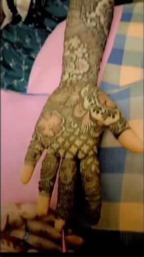 biradal mehndii dijain 😊❤️ professional mehndi artist and comment me dm for order #handmehndi