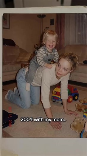 She just said copy paste | copy paste blonde girl