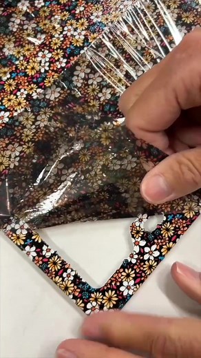 8.3K views · 139 reactions | Can't find the perfect license plate frame?? Make your own with these easy steps 珞 #transferfoil #crafttutorial #metallicfoils #diycrafts #foils #licenseplateframe #craftingideas #CraftingInspiration | Artistic Painting Studio | Facebook