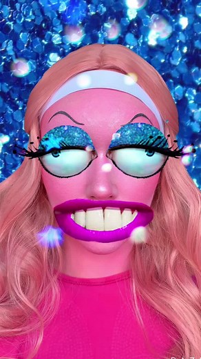 Exploring the Shell Sea with Fish Hooks Cosplay