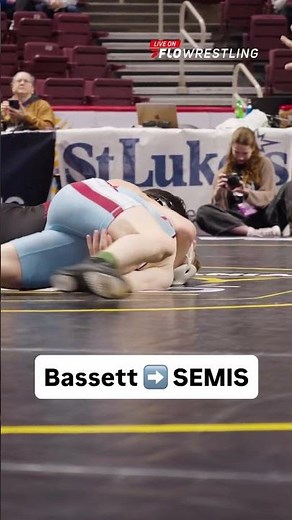 Keegan Bassett moves on to the state semifinals with a PIN 📌
