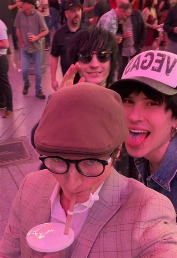 @Johnnie Guilbert @Jake Webber | Jake Webber