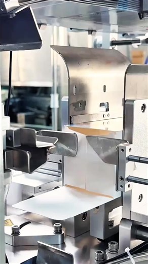 Every motion accounted for. Nothing wasted. #industrialdesign #machinery #processvideo #engineering #mechgaze
