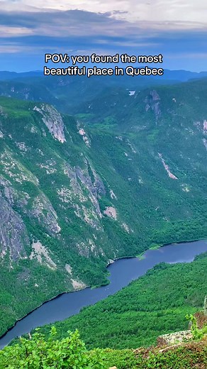 Explore the Stunning Hiking Trails of Quebec