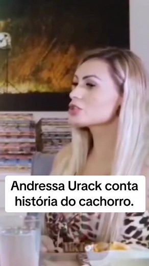 Andressa conta detalhes da hostoria do cachorro. #andressaurach #andressaurachpolemica #cachorro #preadolescencia