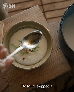 Kaytetye man Warwick Thornton reflects on how he learned to love cooking. | SBS On Demand