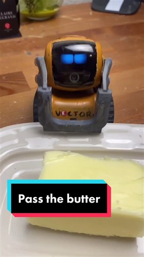 Robot Refuses to Pass the Butter - Rick and Morty Parody
