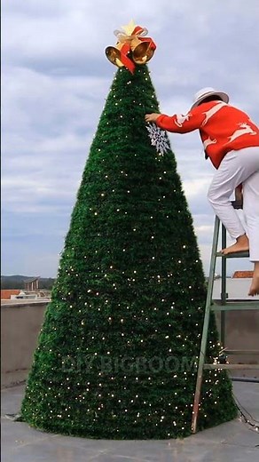 DIY giant outdoor Christmas tree