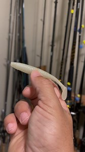 Do you use GLOW baits when fishing? Here's a quick tip to recharge them quickly. Even easy enough to do on the water. Be sure to check out the new GLOW SHADY lures in the Fish Strong shop! #fishingtackle #fishingtips #fishinggear #glowup #saltwaterfishing | Salt Strong