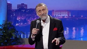 1.5M views · 36K reactions | #SillySunday For the 1987 album "Crackin' Up", Ray Stevens recorded his own version of the classic comedy song "I'm My Own Grandpa", which was originally released in 1947 by Lonzo & Oscar. It is the hilarious story about a man who, through an unlikely combination of marriages, becomes his own grandfather. Here is Ray performing it live on CabaRay Nashville! | Ray Stevens | Facebook