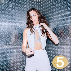 532K views · 1.7K reactions | Hailee Steinfeld is forever a shining star  | MTV | Facebook