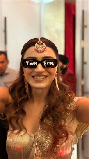 #teambride moment ✨🤍👰‍♀️ #BrideSquad #BrideTribe #SisterOfTheBride #WeddingVibes #indianwedding