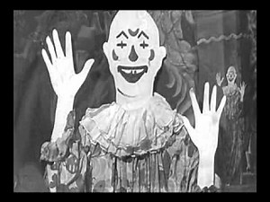 W.C. Fields attends Chaplin's 'The Circus', premiere footage (1928)