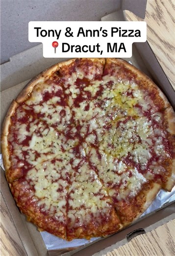 Unique Sweet Sauce Pizza at Tony & Ann's