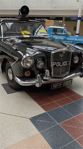 Vintage Police Car #classiccars #vintagecars #oldcars #car #cars #shorts #myshorts #newvideo
