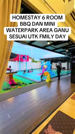 HOMESTAY 6 ROOM Rm700 BBQ DAN MINI WATERPARK AREA GANU SESUAI UTK FMILY DAY Homestay anjung indah… 🌴 HOMESTAY TERENGGANU PRIVATE POOL 🌴 📍 Gong Badak, Terengganu 🏠 6 Bilik | 6 Bilik Air 🏊‍♂️ 2 Kolam (besar & kecil) 🎤 KTV besar & selesa (muat 20–30 orang) 🎱 Pool table | 🔥 BBQ area 💦 Private swimming pool eksklusif untuk anda! 📱 Tempahan & info:  60 11-7021 1978 #HomestayTerengganu #PrivatePoolTerengganu #GongBadak #HomestayGongBadak #HomestayMurahTerengganu Rm700