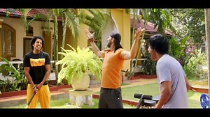 10M views · 437K reactions | Entry of Amy Jackson | Singh Is Bliing |...