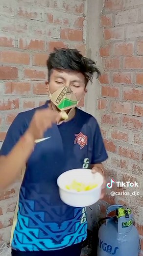 TUTORIAL DE CÓMO FREIR PAPA 😋😁