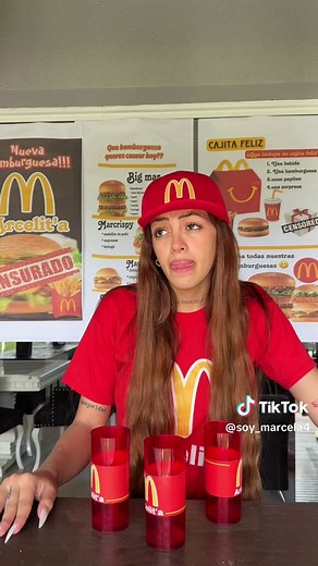 Pidiendo hamburguesa: Experiencia divertida y caótica