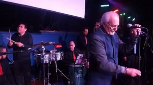 2.2M views · 2.9K reactions | Paquito Guzman en Vivo - San Francisco, California' nos ofrece CINCO NOCHES su éxito del 'Año 1988 - Sello: Top Hits' 論% ️No Dejes de Visitar Salsa Chimpum Callao | Salsa Chimpum Callao | Facebook