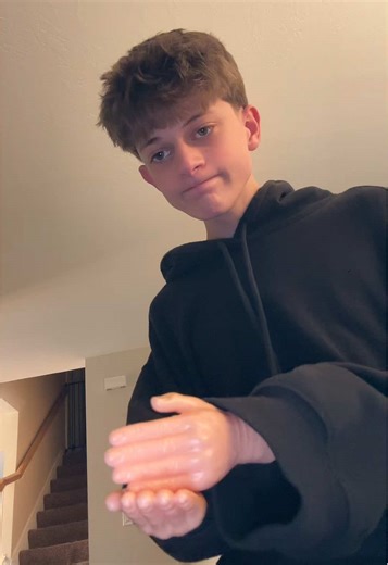 bruh😐🫱, bruh😐🫱, bruh😐🫱, bruh😐🫱, bruh😐🫱, bruh😐🫱, bruh😐🫱, bruh😐🫱… bro🤣 #fyp #foryou #fy #viral #funny