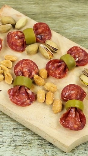 Make snack time more fun with these simple hacks! | MetDaan Cakes