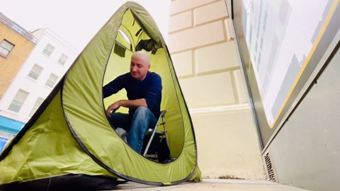 Silver man statue revealed the secret on how his makeup works | Backstage |Explained makeup|Part 4😳