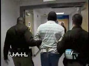 O.J. Simpson Behind Bars on MyNetworkTV's "Jail"