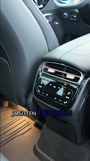Tulli kehui mersun paperit – Näin sujuu rajanylitys vaivatta!