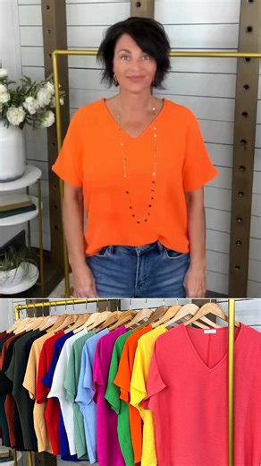 🧡 She’s back, babes! Our DeAnn Top just dropped in the dreamiest shade of ORANGE—and we’re obsessed! 🍊✨ This best-seller never sticks around long, so if you’ve been waiting for a sign... this is it. Grab yours before it’s gone (again)! 😍🔥 #tiffanylanestyle #tlbfitvideo #deanntop #restockalert #shoptiffanylane #shoptiffanylaneboutique#orangecrush #boutiquestyle #EffortlessOutfits | Tiffany Lane