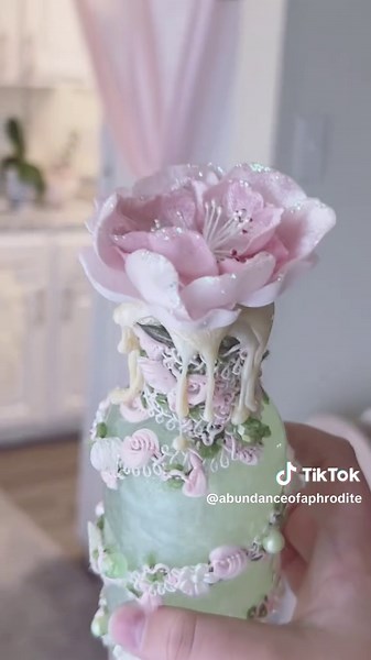 Persephone's Kiss: Enchanting Spell Bottle Decor