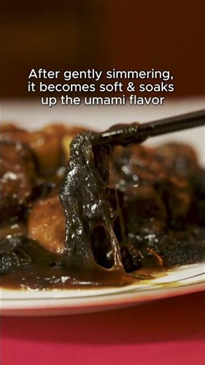 Did you know? 🧧🌊 Black sea moss (fat choy) looks like hair and symbolizes wealth in Cantonese?