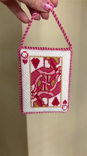 I got this cute @Coco Frank Studio playing card self finished just in time for Valentines Day! Absolutely loving the way it came together!