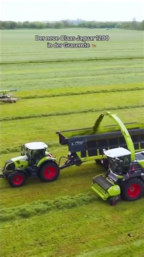 FARMER - CLAAS HARVESTER WITH GPS #farmer #agriculture #tractor #harvest #harvest