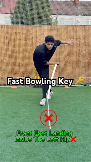 Fast bowler fix this mistake before it ruins your game | Fast bowling key 🔑 | Front leg alignment