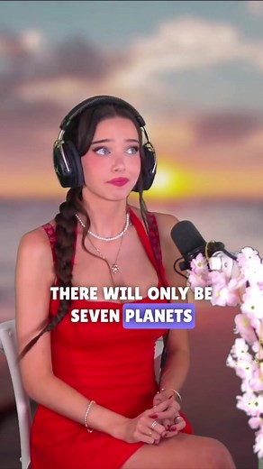 Lydia Violet Reacts to Unexpected Donation on Twitch