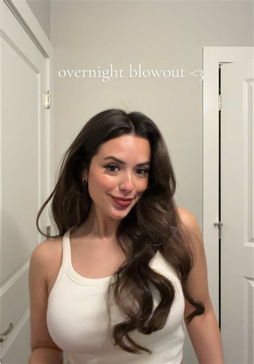 one of my go to products for the last four years 💘 @Overnight Blowout #blowout #hairstyle #hairtutorial #overnightblowout